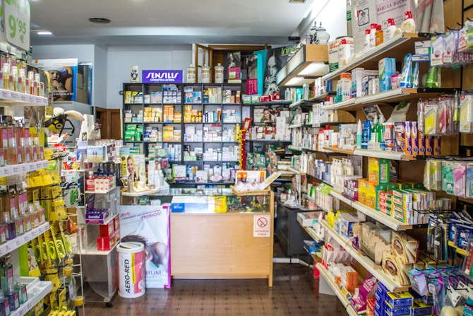 farmacia-puerto marina benalmadena