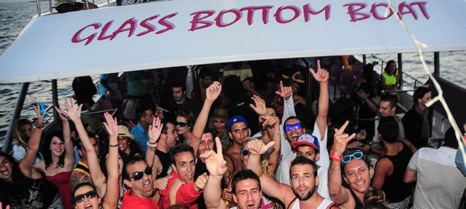 party-boat-puerto marina benalmadena