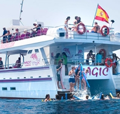 catamaran-magic-puerto marina benalmadena
